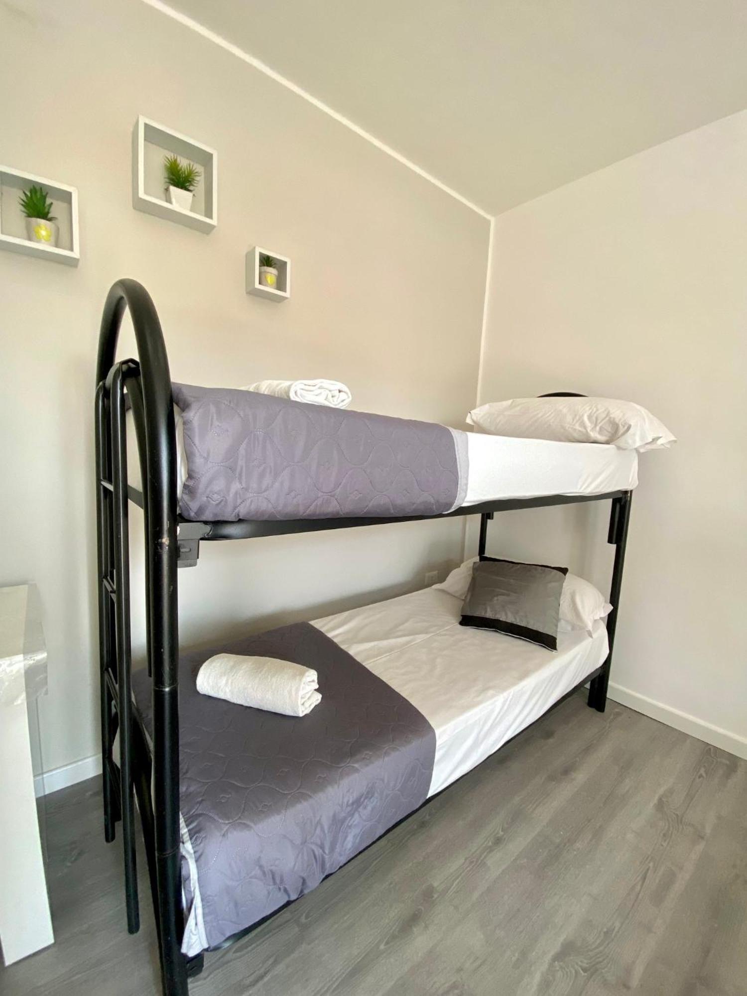 Capodichino Apartment 127 - 20 เนเปิลส์ ภายนอก รูปภาพ
